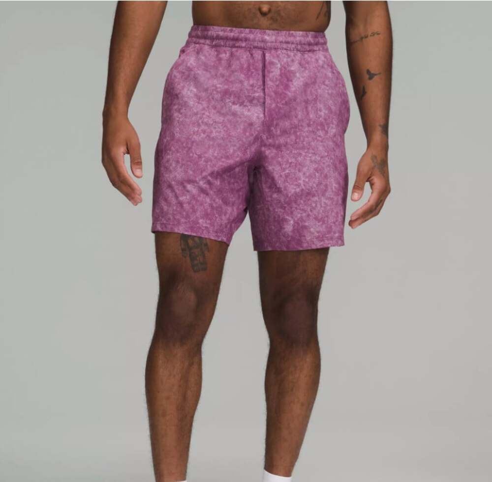 Lululemon Pace Breaker Linerless Shorts 7" In Gravel Dust Vintage Plum Medium